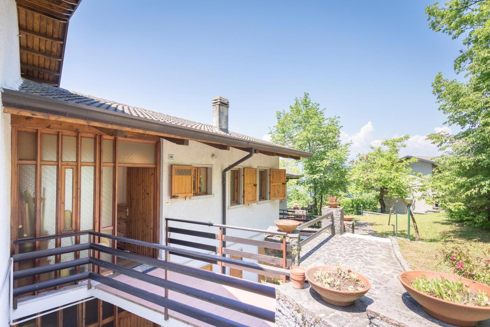 Casa Bella Vista Mit Balkon Lejlighed San Zeno di Montagna Eksteriør billede